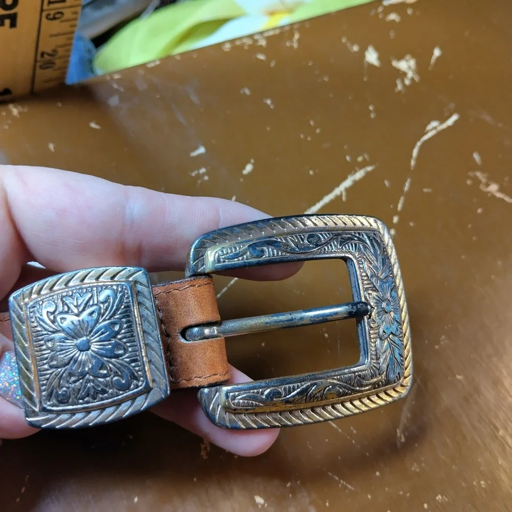 Brighton Brown Leather Western Belt Silver Engraved Floral Hardware Vintage 1994